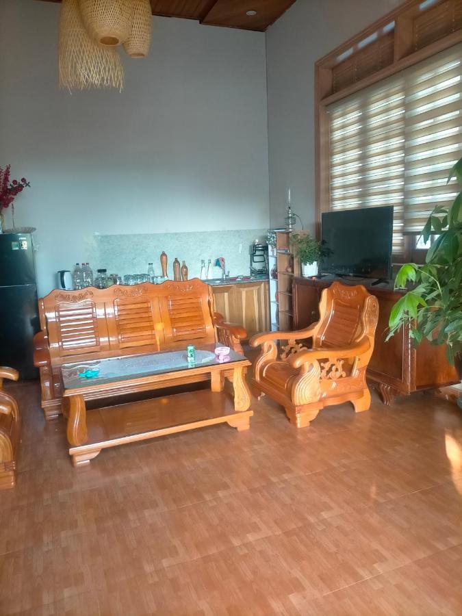 Ly'S Homestay Gia Nghia Bagian luar foto